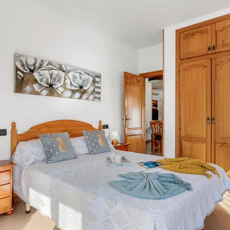 Mercedes - Plusholidays ヴィラ *