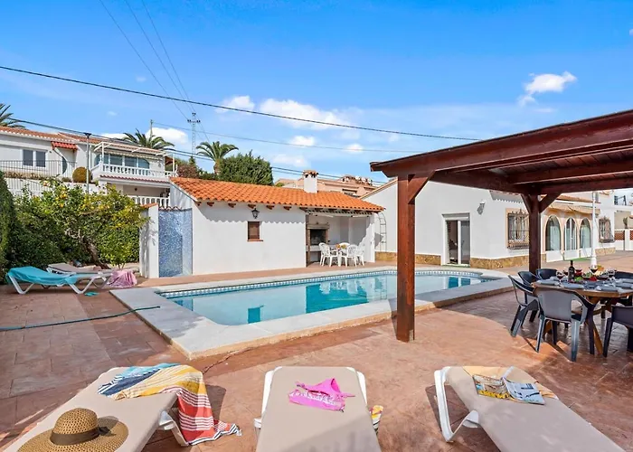 Mercedes - Plusholidays Villa Calpe