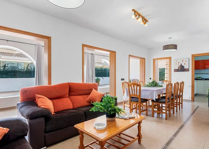 Villa Mercedes - Plusholidays