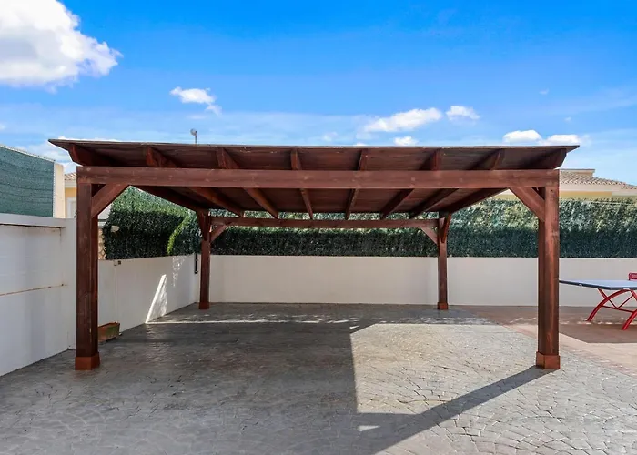 Villa Mercedes - Plusholidays *