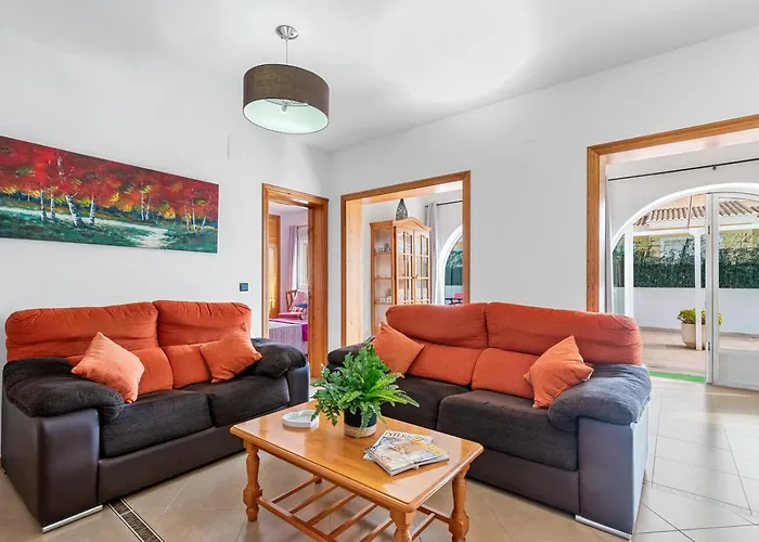 Mercedes - Plusholidays * Calpe