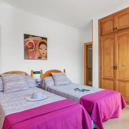 Mercedes - Plusholidays Willa Calpe